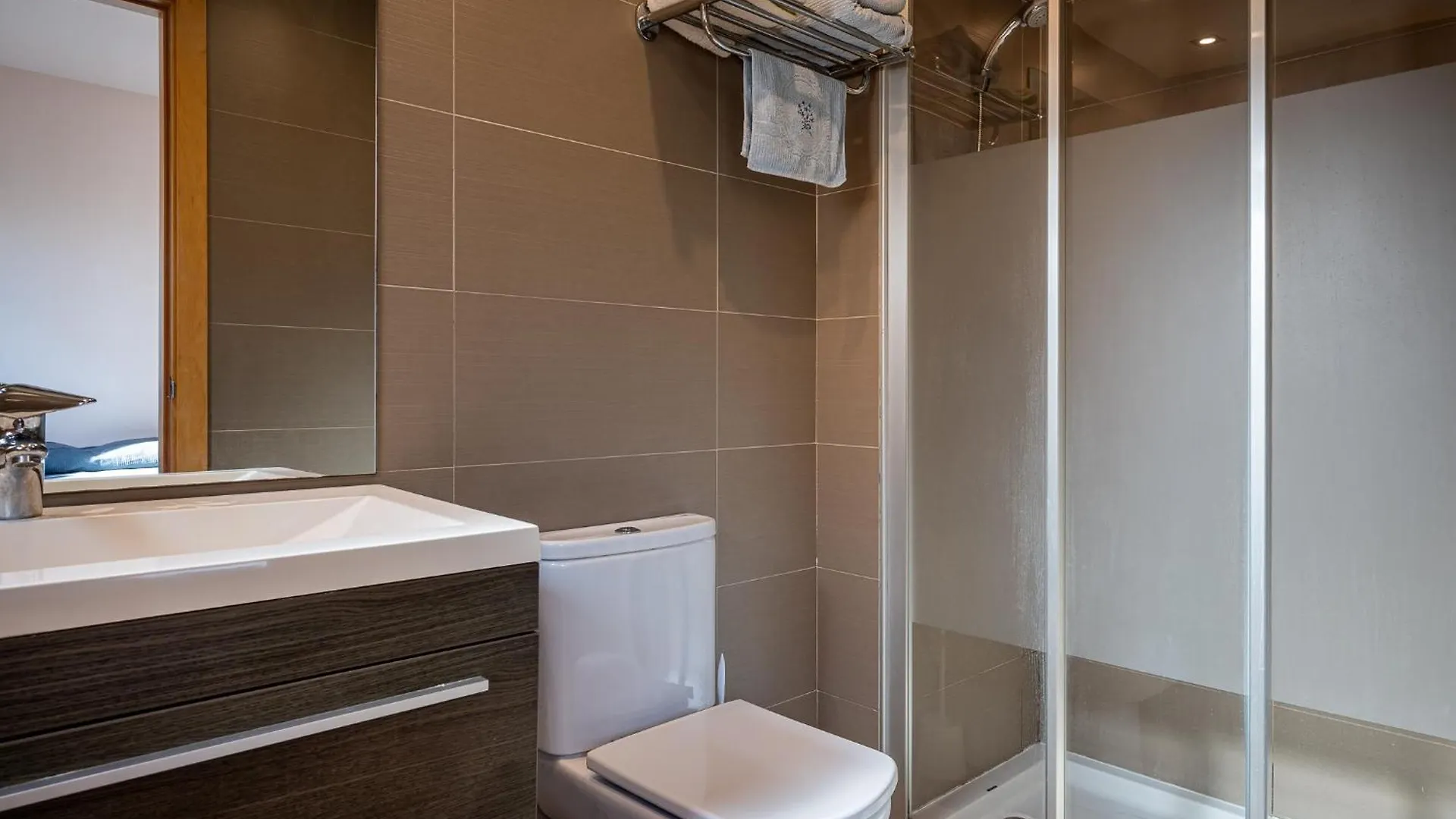 شقة At008 Segunda Linea, Vista Mar, Airco, Muy Bien Equipado تورّيذيمْبَرّا