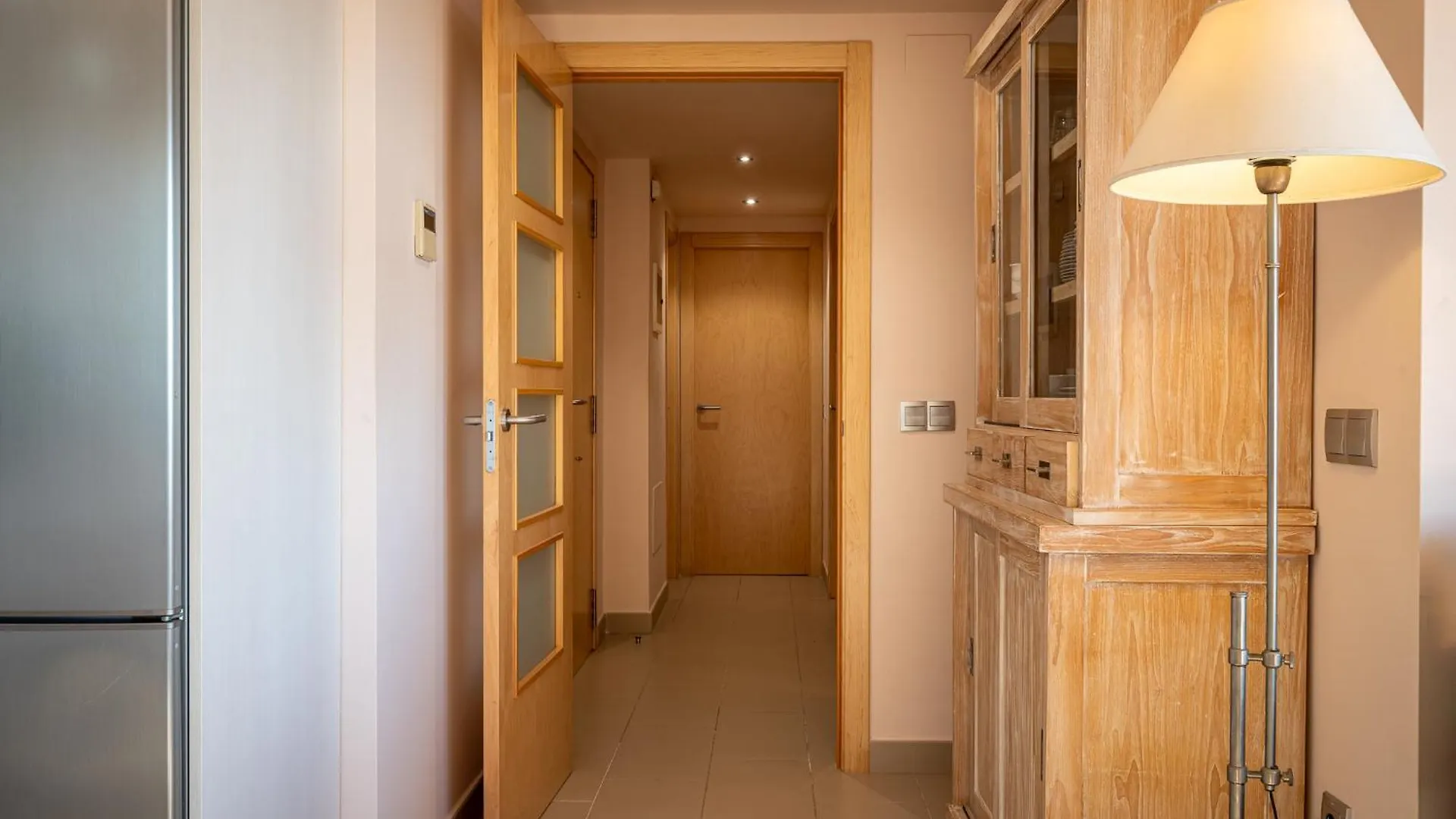 شقة At008 Segunda Linea, Vista Mar, Airco, Muy Bien Equipado تورّيذيمْبَرّا