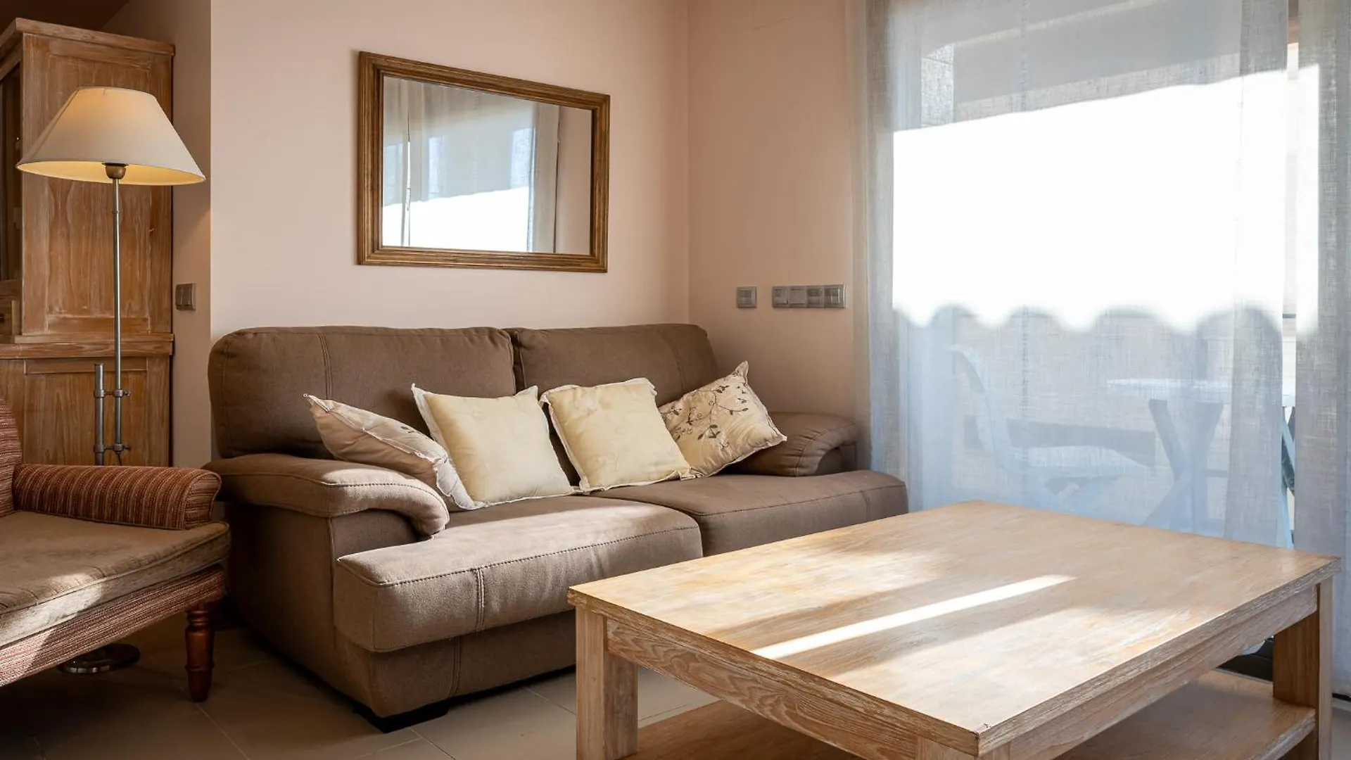 شقة At008 Segunda Linea, Vista Mar, Airco, Muy Bien Equipado تورّيذيمْبَرّا